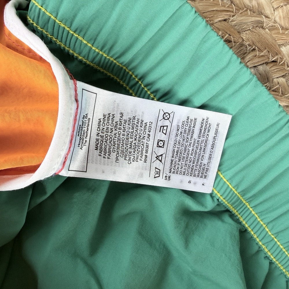 Adidas Originals Pride Off-Center jacket Rainbow  Windbreaker Size Large - Picture 6 of 7